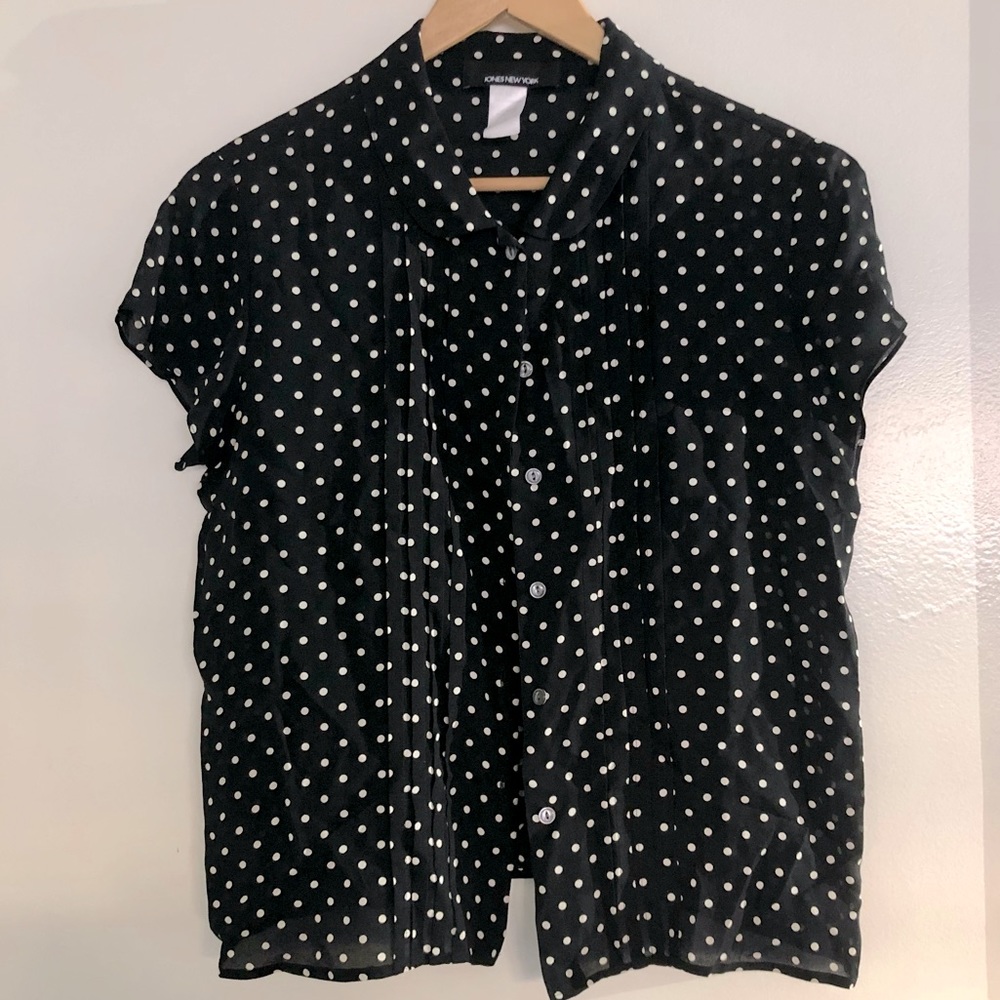 Beautiful B&W silk pintucked blouse